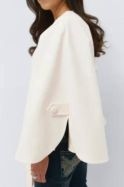 14+ belted cape