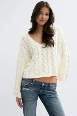 14+ cable knitted sweater