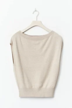 14+ knitted cape top