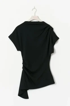 Asymmetric funnel neck top