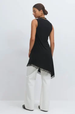 Asymmetric lace detail tunic