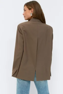 Back high slit blazer