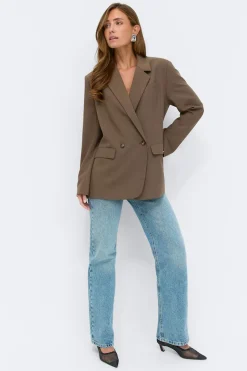 Back high slit blazer