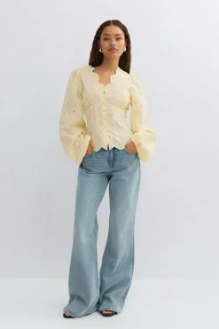Balloon sleeve blouse