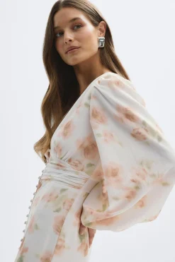 Balloon sleeve dress