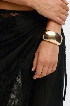 Bangle