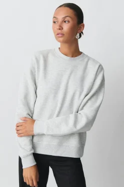 Basic sweater