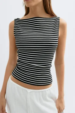 Boatneck tanktop