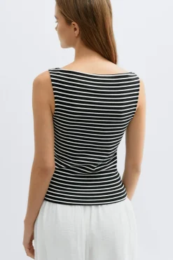 Boatneck tanktop