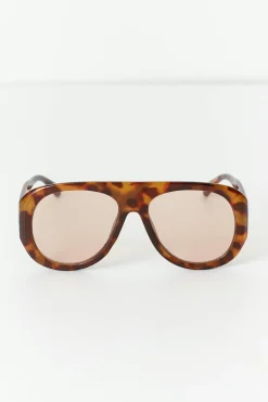 Bold aviator sunglasses