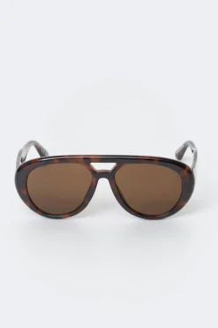 Bold aviator sunglasses