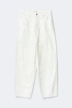Broderie denim jeans