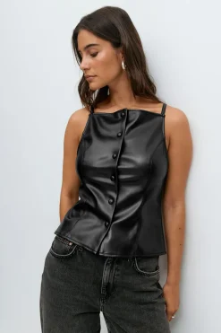 Buttoned pu top