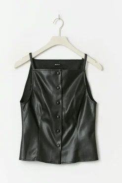 Buttoned pu top