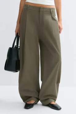 Cotton barrel trousers