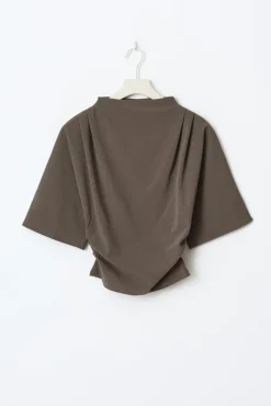 Drapy top