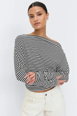 Dropped shoulder top