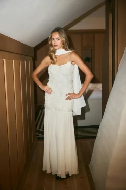 Embroidery dropped waist dress