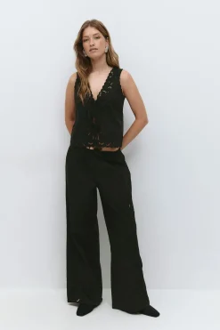 Embroidery poplin trousers