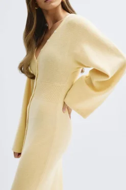 Fitted knitted dress