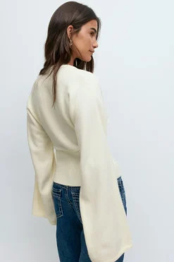 Fitted waist knitted cardigan