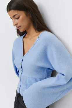 Fitted waist knitted cardigan