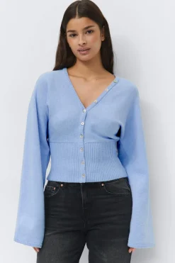 Fitted waist knitted cardigan