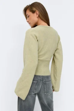 Fitted waist knitted cardigan