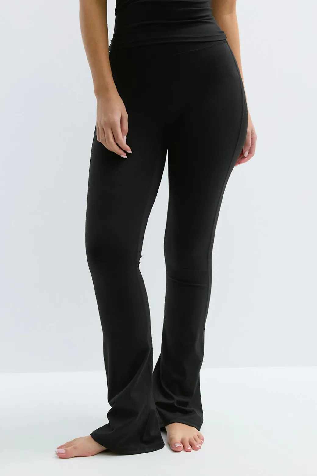 Flare yoga tights