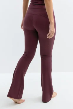 Flare yoga tights