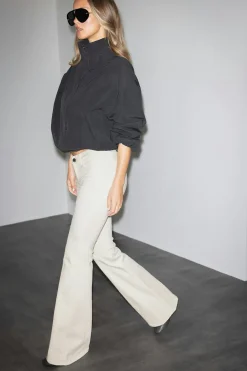 Glow low flare jeans
