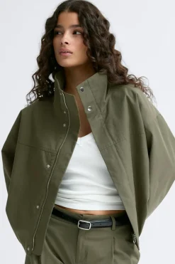 High neck short jacket