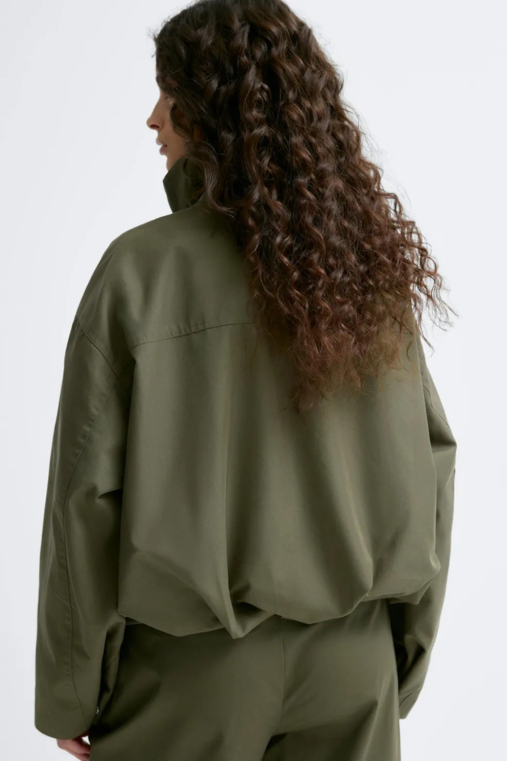 High neck short jacket