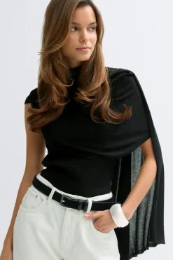 Knitted cape top