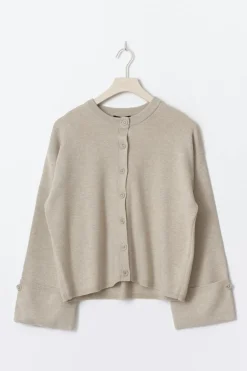 Knitted cardigan