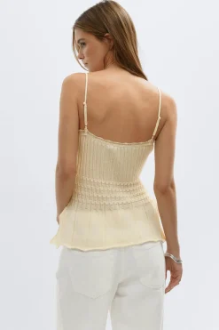 Knitted singlet
