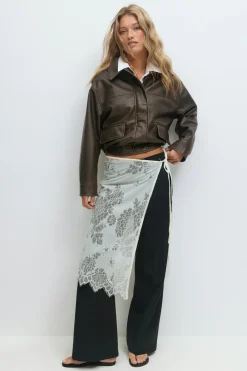 Lace apron skirt
