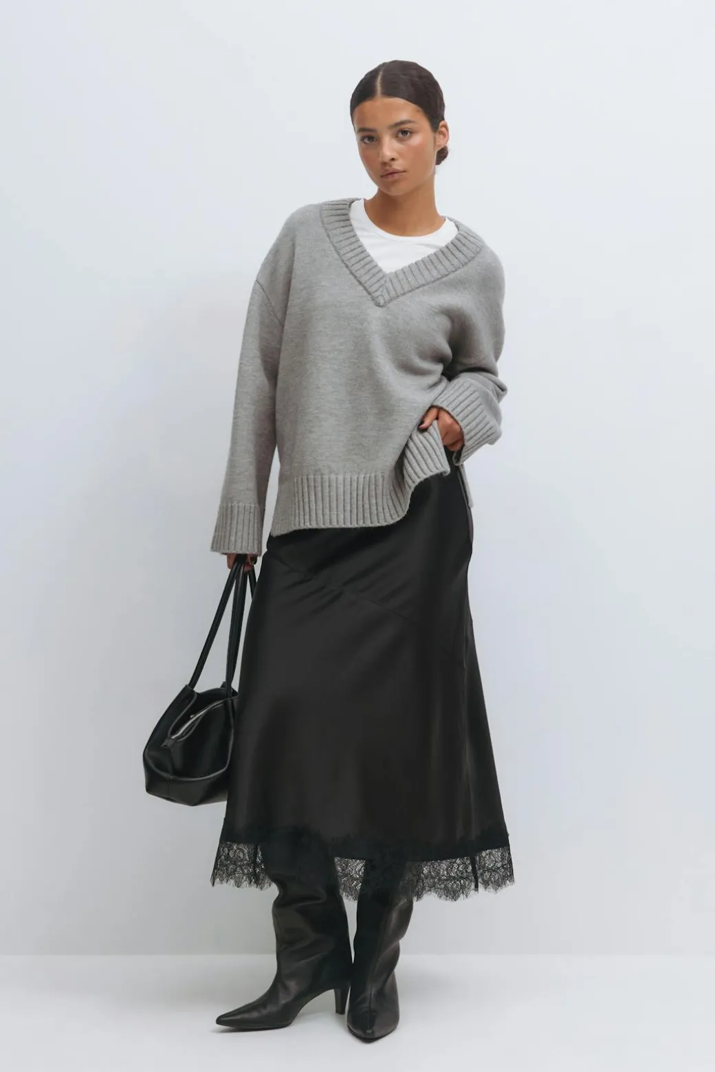 Lace skirt