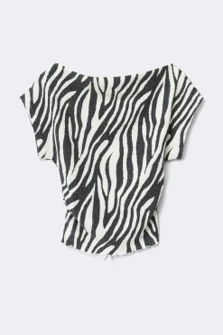 Lacing back top