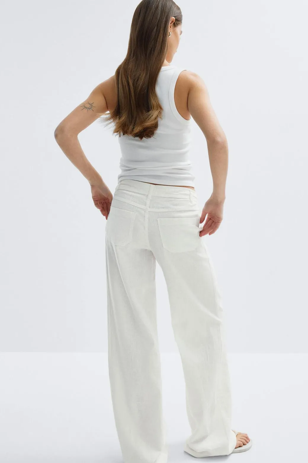 Linen blend trousers