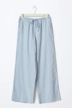 linen blend trousers