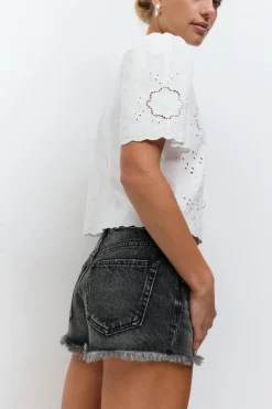 Low denim shorts