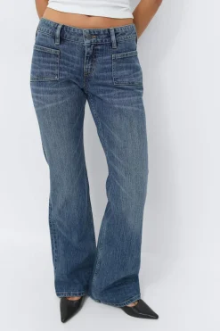 Low flare jeans