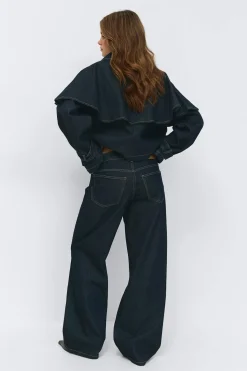 Low wide jeans