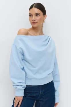 One shoulder sweater