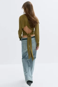 Open back top