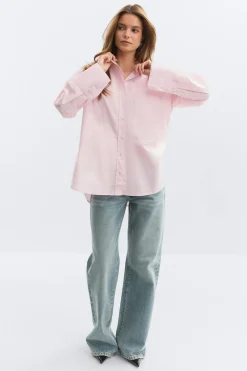 Oversized shirt