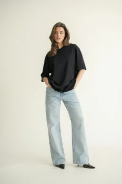 Oversized tee