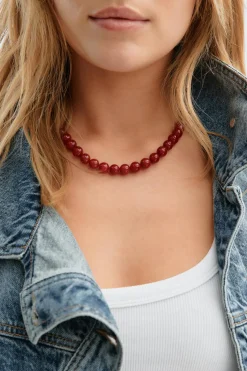 Pearl necklace