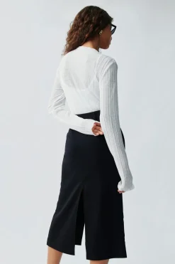 Pleated skirt